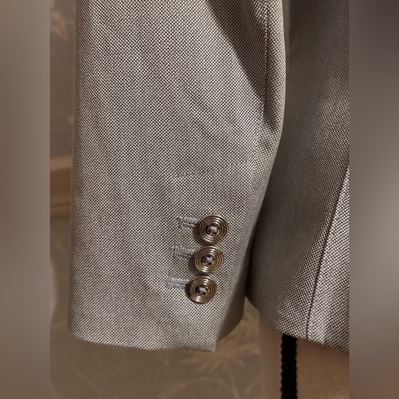 WHBM Cropped Suit Jacket - Picture 6 of 16